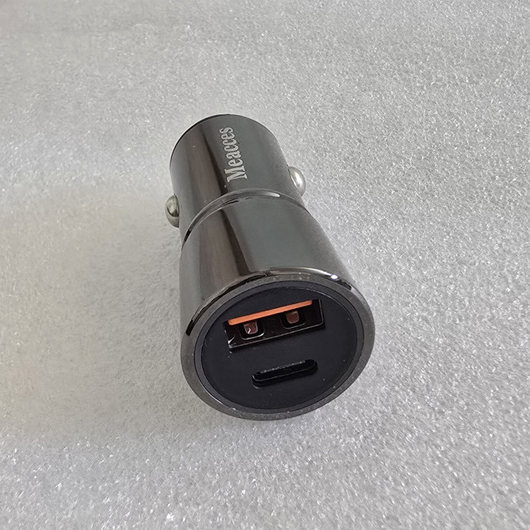 شارژر فندکی 38 وات مکسیس مدل Ma-717